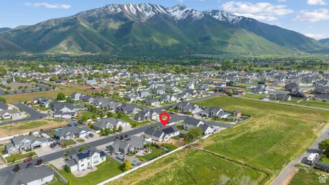 Tiny photo for 1047 N 700 W, Mapleton, UT 84664 (MLS # 2087629)
