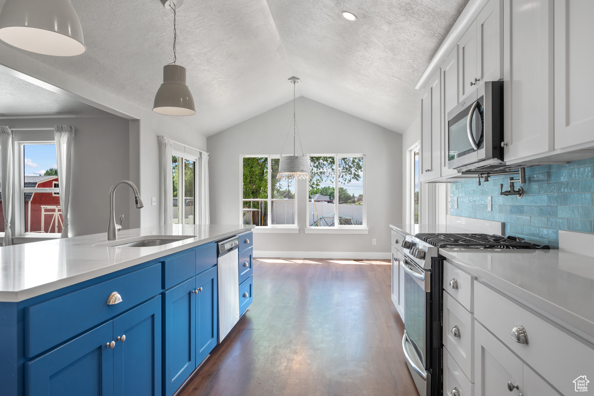 STONEBRIDGE - Residential