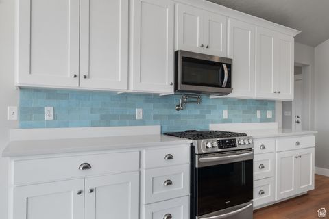 Tiny photo for 1047 N 700 W, Mapleton, UT 84664 (MLS # 2087629)