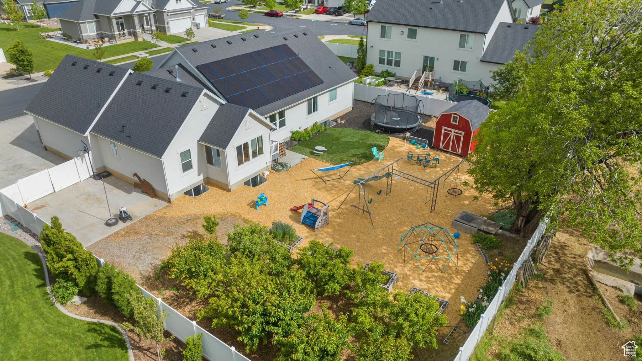 STONEBRIDGE - Residential