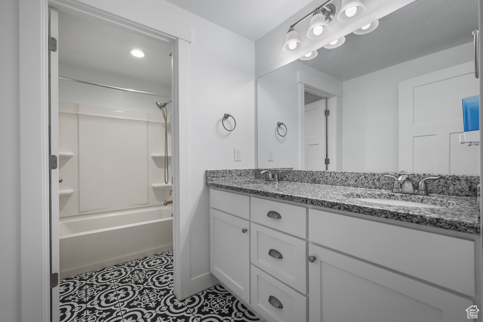 STONEBRIDGE - Residential
