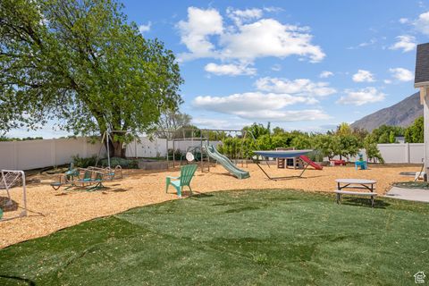 Tiny photo for 1047 N 700 W, Mapleton, UT 84664 (MLS # 2087629)