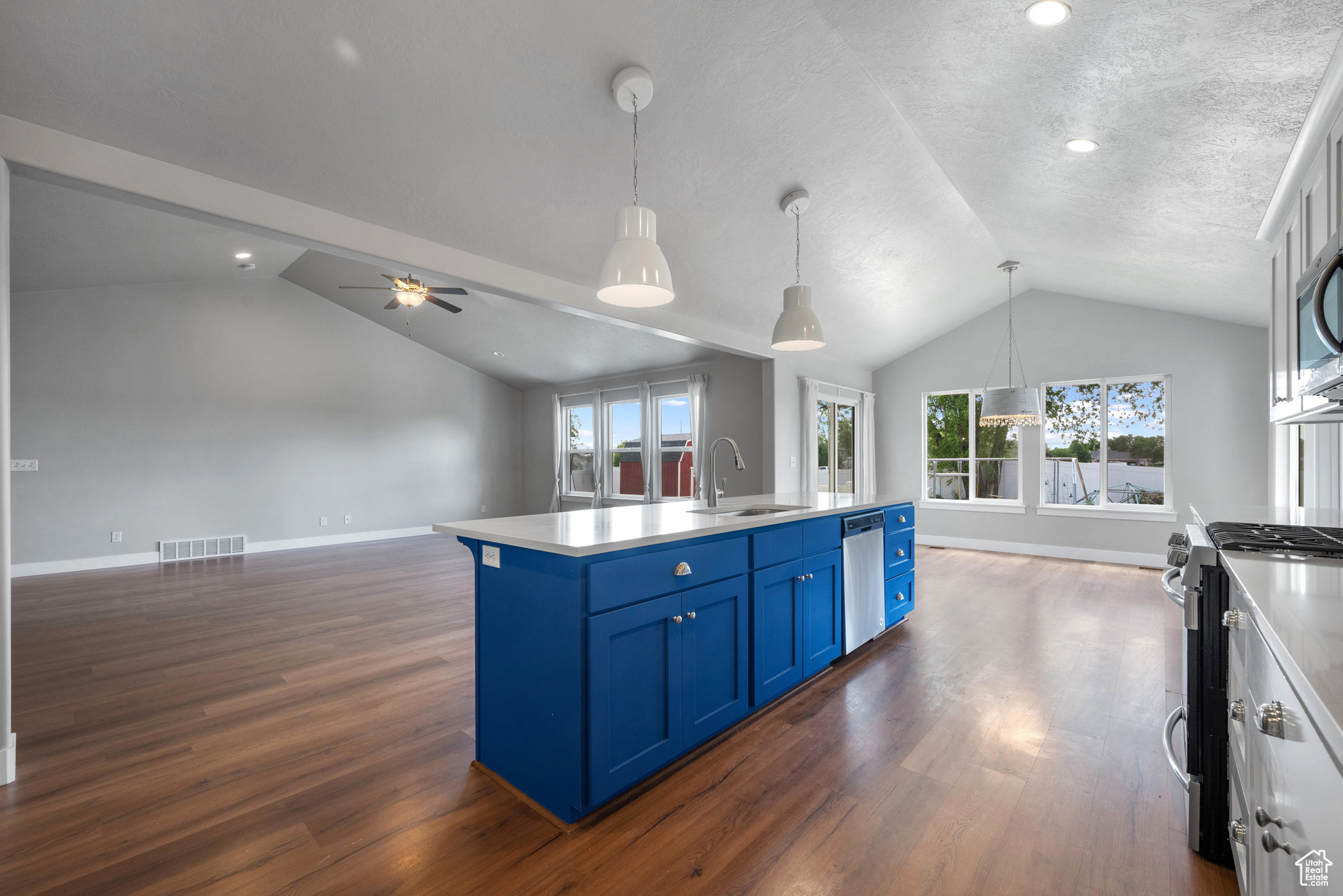 STONEBRIDGE - Residential