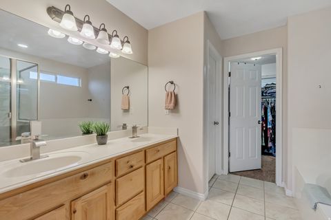 Tiny photo for 1024 W MANCHESTER DR N, North Salt Lake, UT 84054 (MLS # 2139997)