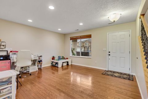 Tiny photo for 1024 W MANCHESTER DR N, North Salt Lake, UT 84054 (MLS # 2139997)