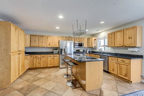 Tiny photo for 1024 W MANCHESTER DR N, North Salt Lake, UT 84054 (MLS # 2139997)