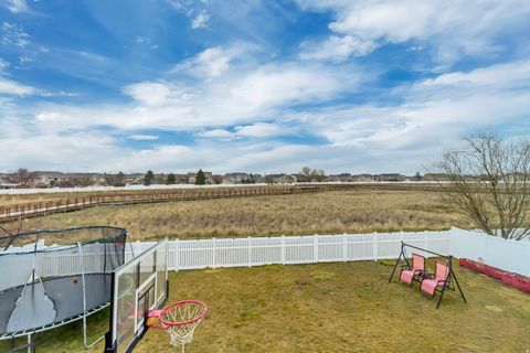 Tiny photo for 1024 W MANCHESTER DR N, North Salt Lake, UT 84054 (MLS # 2139997)