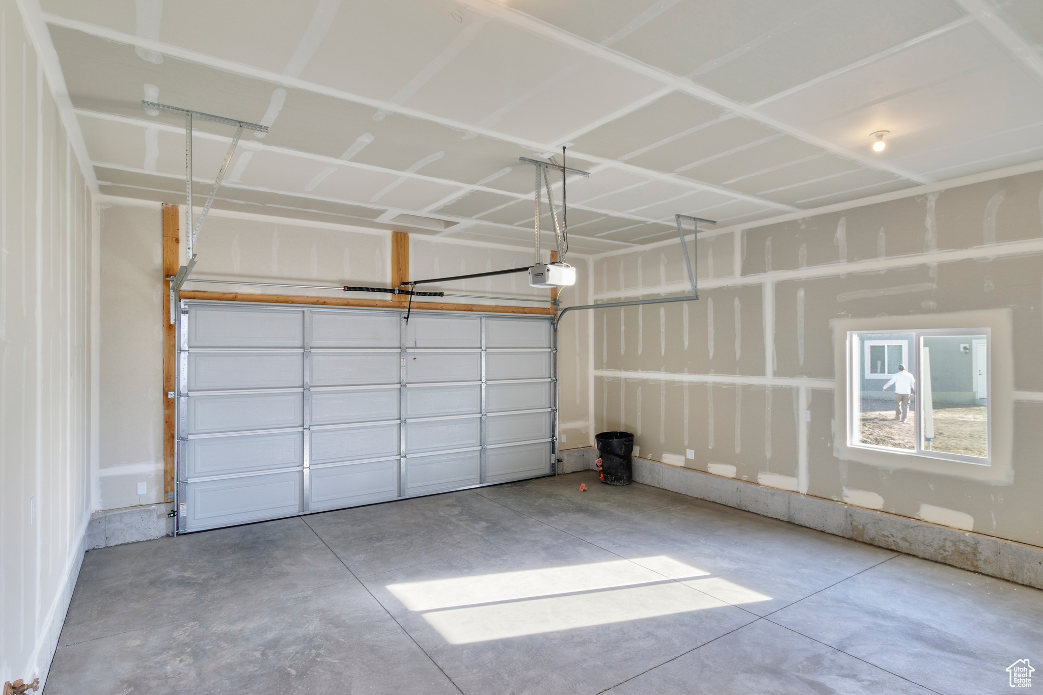 RIVERS EDGE - Residential