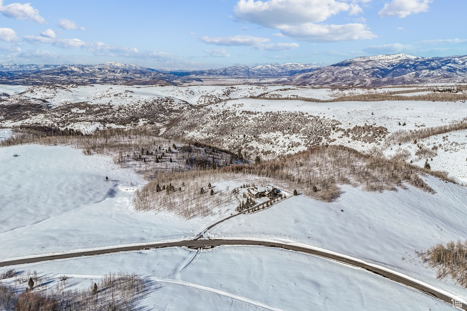 Heber City, Utah 84032, United States, 4 Bedrooms Bedrooms, ,4 BathroomsBathrooms,Residential,Active,83317