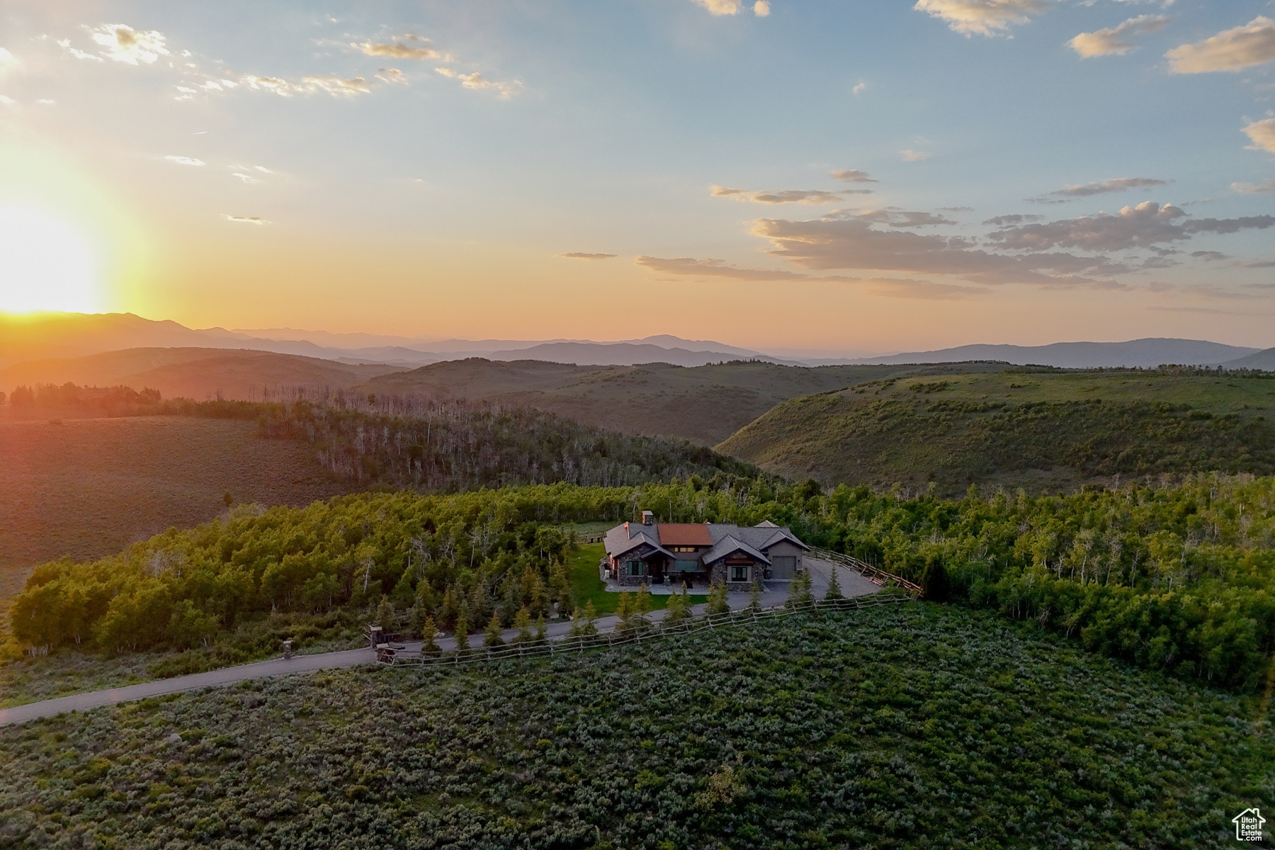 Heber City, Utah 84032, United States, 4 Bedrooms Bedrooms, ,4 BathroomsBathrooms,Residential,Active,83317