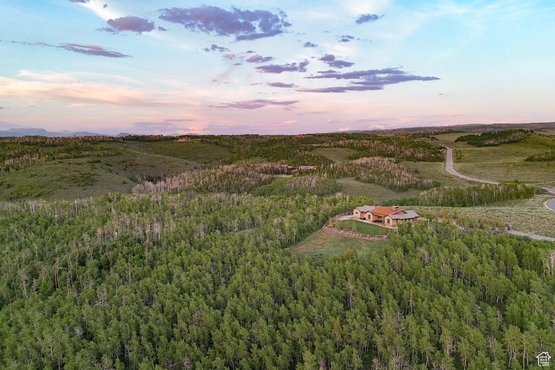 Heber City, Utah 84032, United States, 4 Bedrooms Bedrooms, ,4 BathroomsBathrooms,Residential,Active,83317