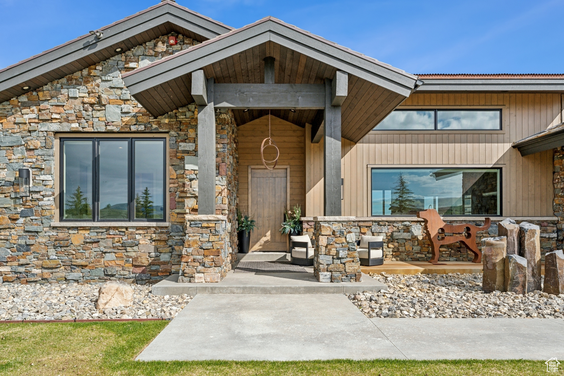 Heber City, Utah 84032, United States, 4 Bedrooms Bedrooms, ,4 BathroomsBathrooms,Residential,Active,83317