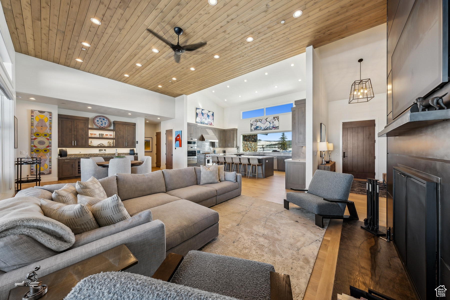 Heber City, Utah 84032, United States, 4 Bedrooms Bedrooms, ,4 BathroomsBathrooms,Residential,Active,83317