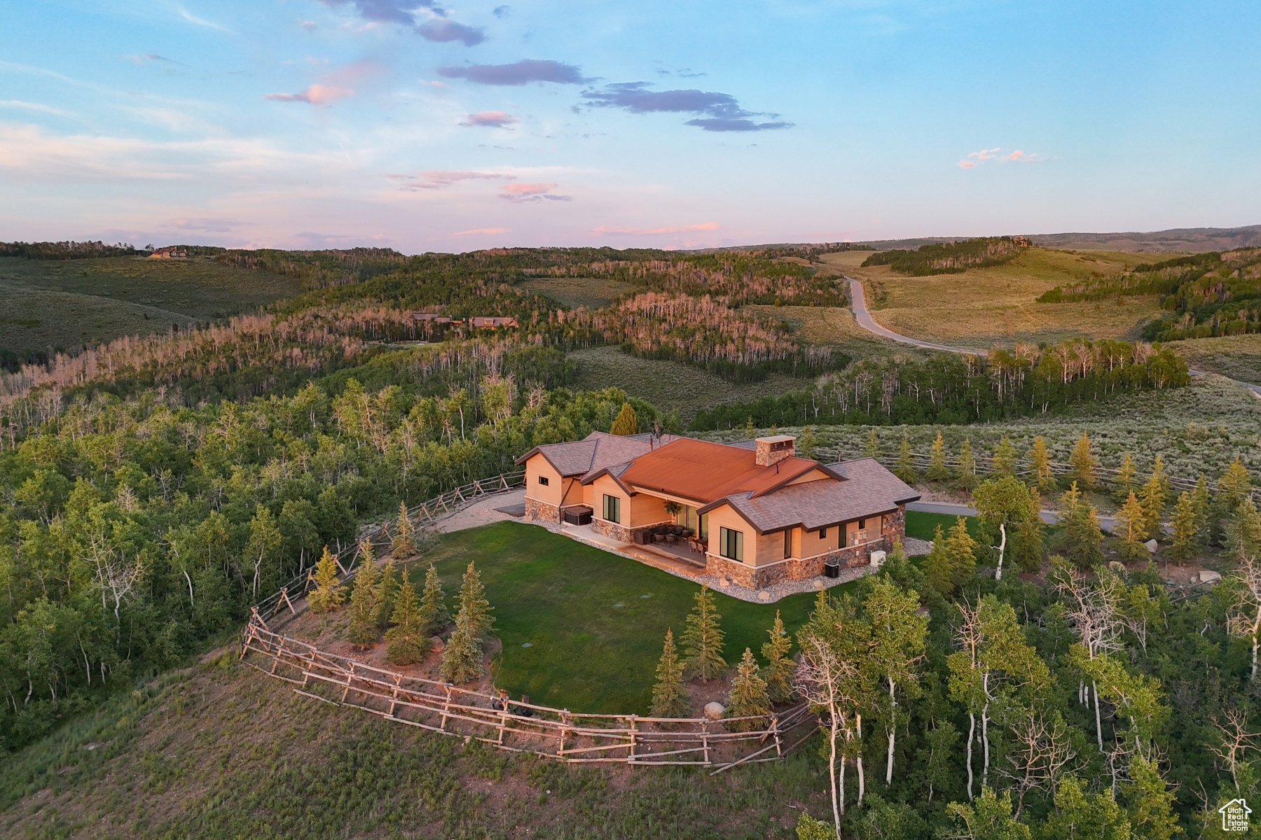 Heber City, Utah 84032, United States, 4 Bedrooms Bedrooms, ,4 BathroomsBathrooms,Residential,Active,83317