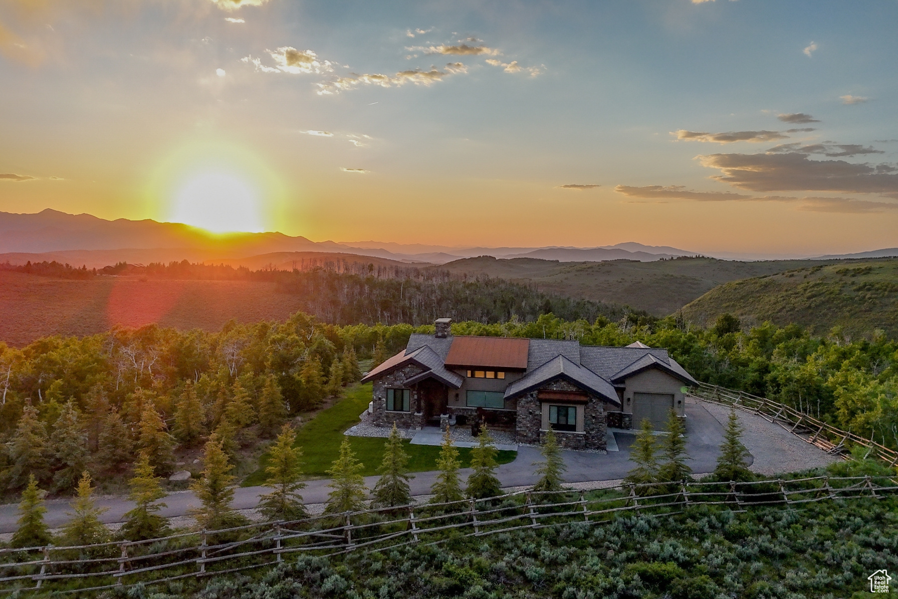 Heber City, Utah 84032, United States, 4 Bedrooms Bedrooms, ,4 BathroomsBathrooms,Residential,Active,83317