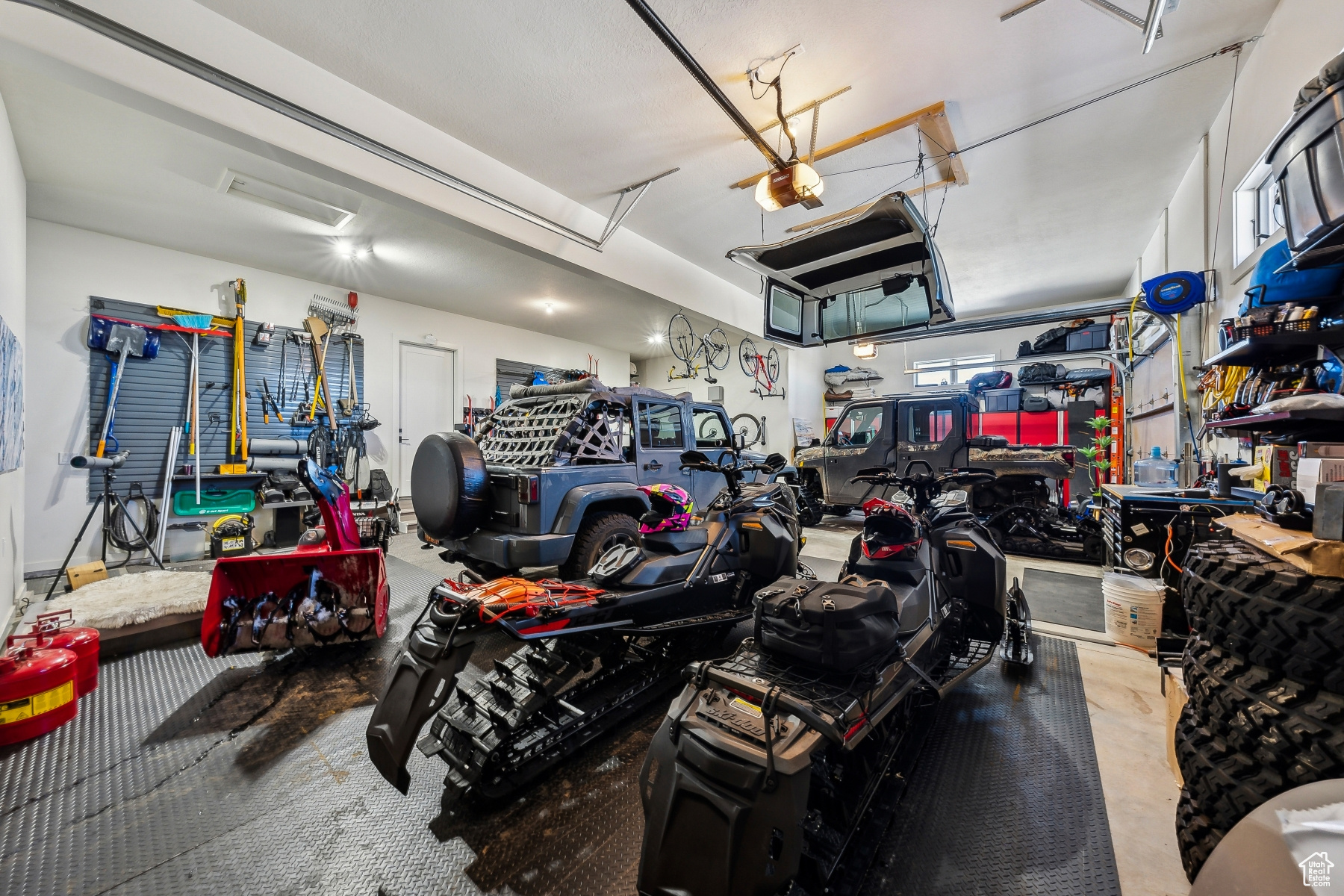 Heber City, Utah 84032, United States, 4 Bedrooms Bedrooms, ,4 BathroomsBathrooms,Residential,Active,83317