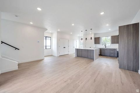 Tiny photo for 4380 S 900 E, Millcreek, UT 84124 (MLS # 2118122)