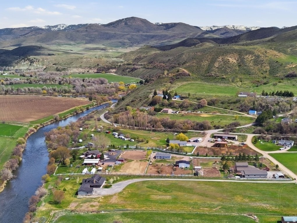 JONES SUB - Residential