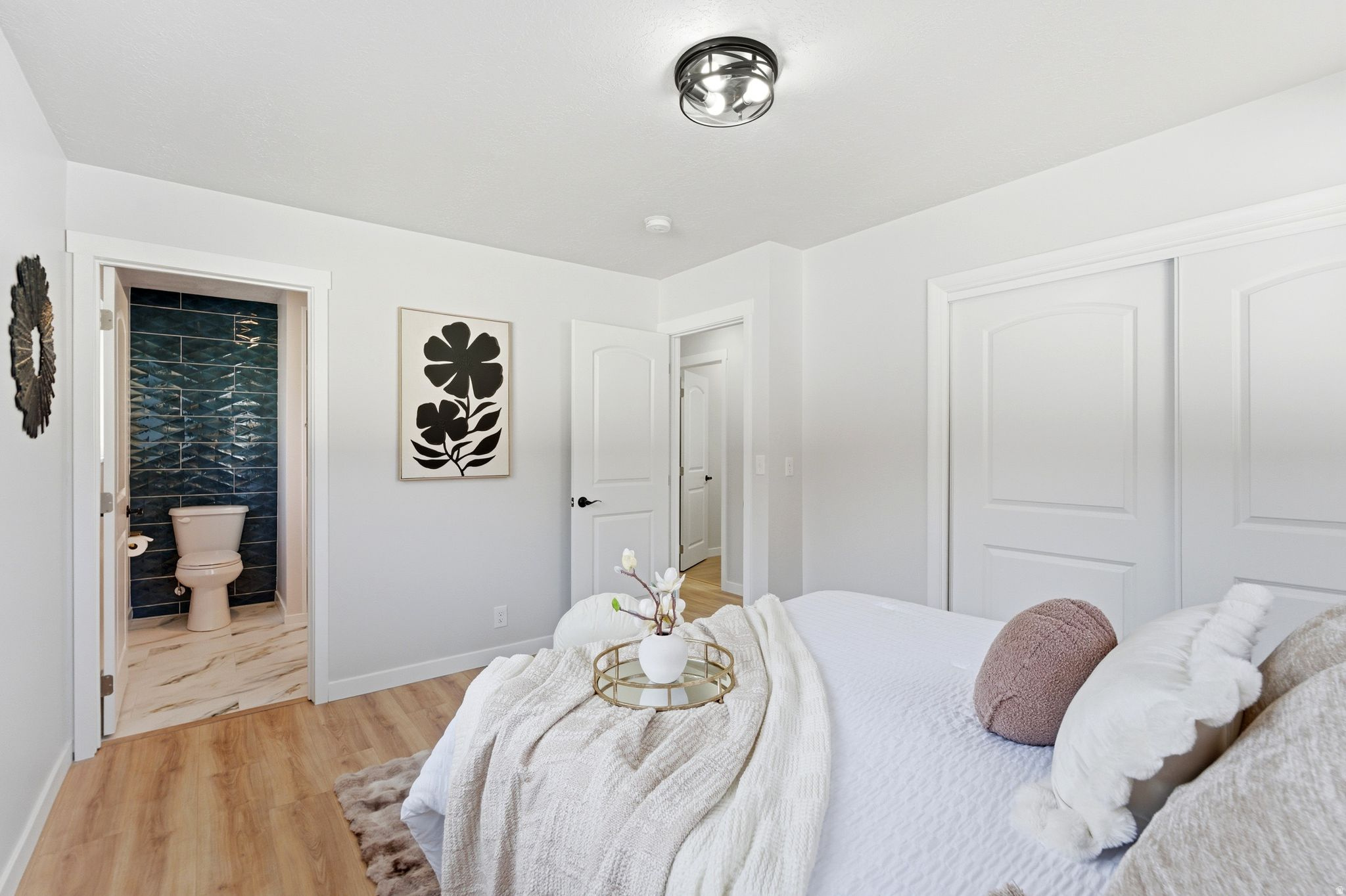 OAKRIDGE MANOR - Residential