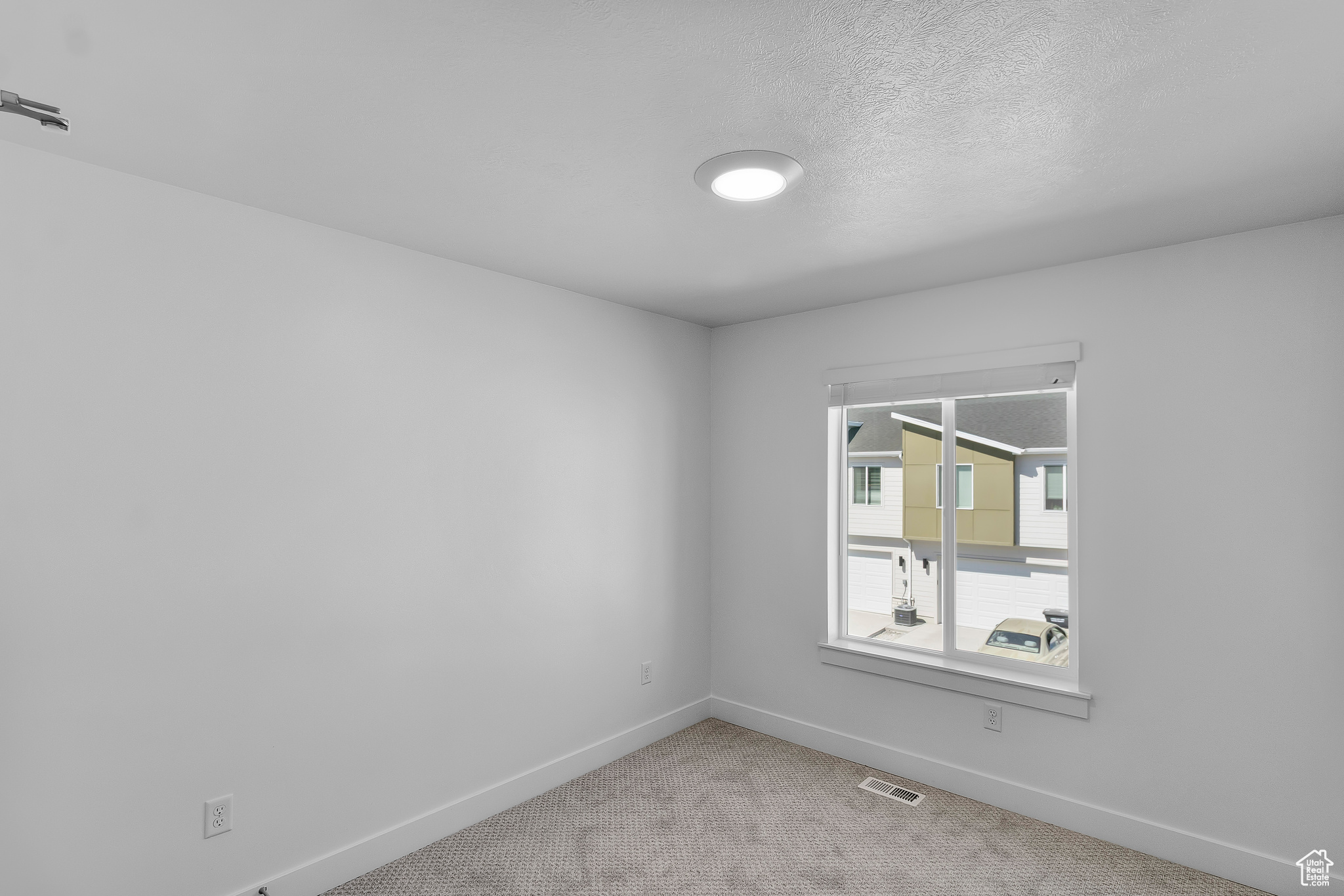 SUGAR CREEK TOWNHOMES - Residential