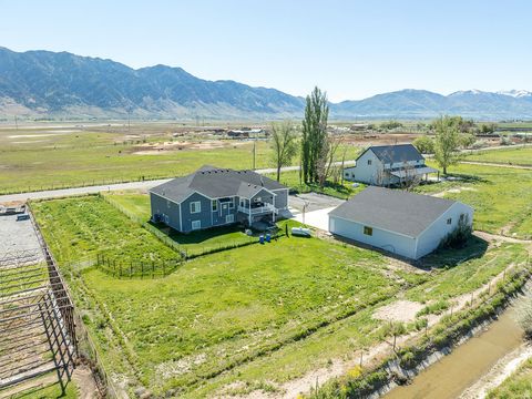 Tiny photo for 4231 N 2800 W, Brigham City, UT 84302 (MLS # 2158085)