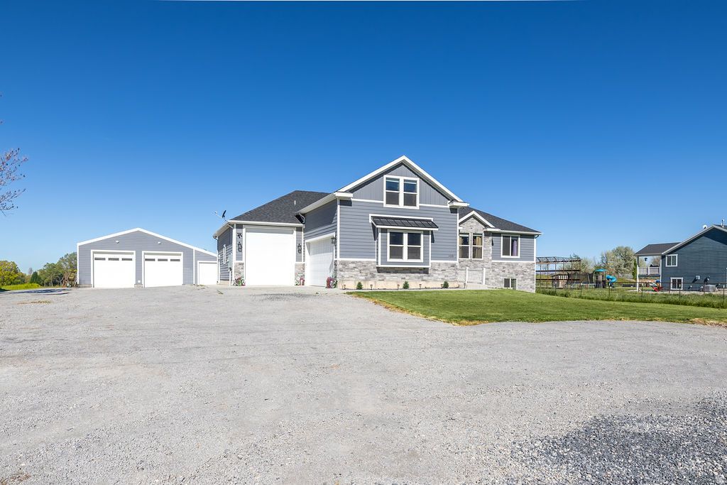 Photo of 4231 N 2800 W, Brigham City, UT 84302 (MLS # 2158085)