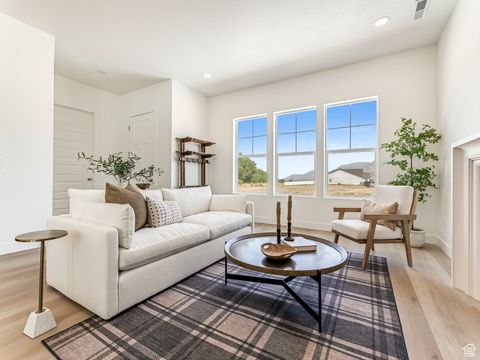 Tiny photo for 549 N LEGEND WAY #B/467, Mapleton, UT 84664 (MLS # 2102427)