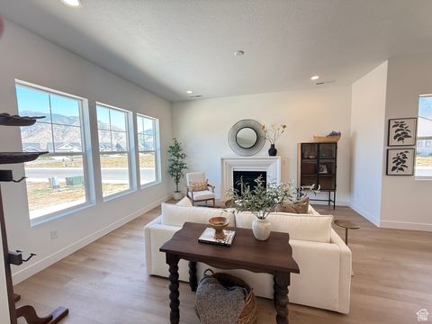 Tiny photo for 549 N LEGEND WAY #B/467, Mapleton, UT 84664 (MLS # 2102427)