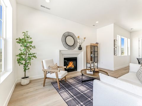 Tiny photo for 549 N LEGEND WAY #B/467, Mapleton, UT 84664 (MLS # 2102427)