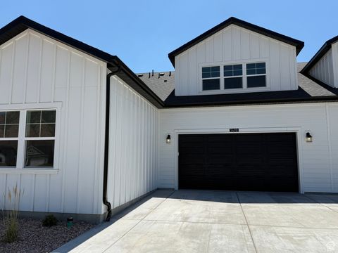 Tiny photo for 549 N LEGEND WAY #B/467, Mapleton, UT 84664 (MLS # 2102427)