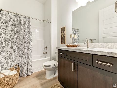 Tiny photo for 549 N LEGEND WAY #B/467, Mapleton, UT 84664 (MLS # 2102427)