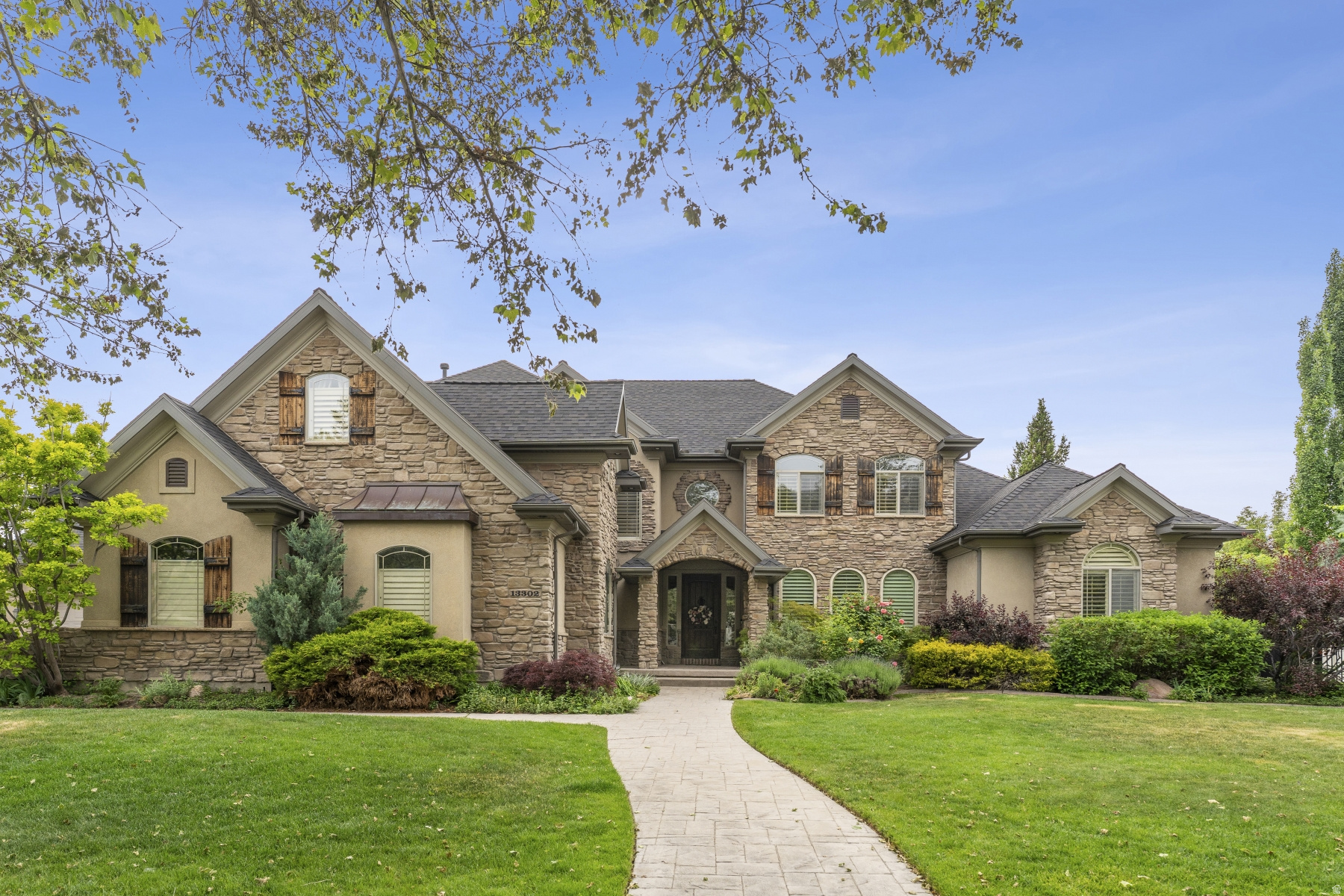 CORNER CROSSING PH 2 - Residential