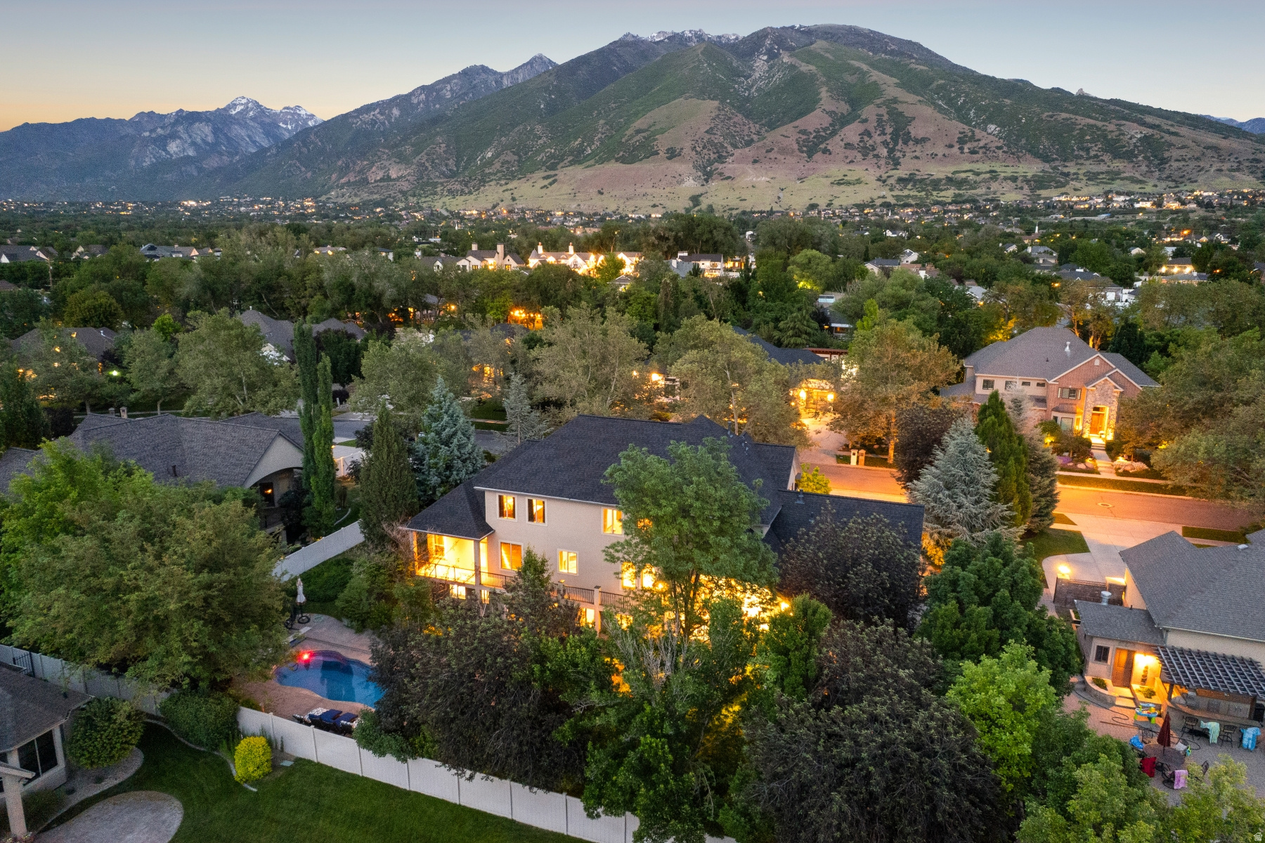 CORNER CROSSING PH 2 - Residential