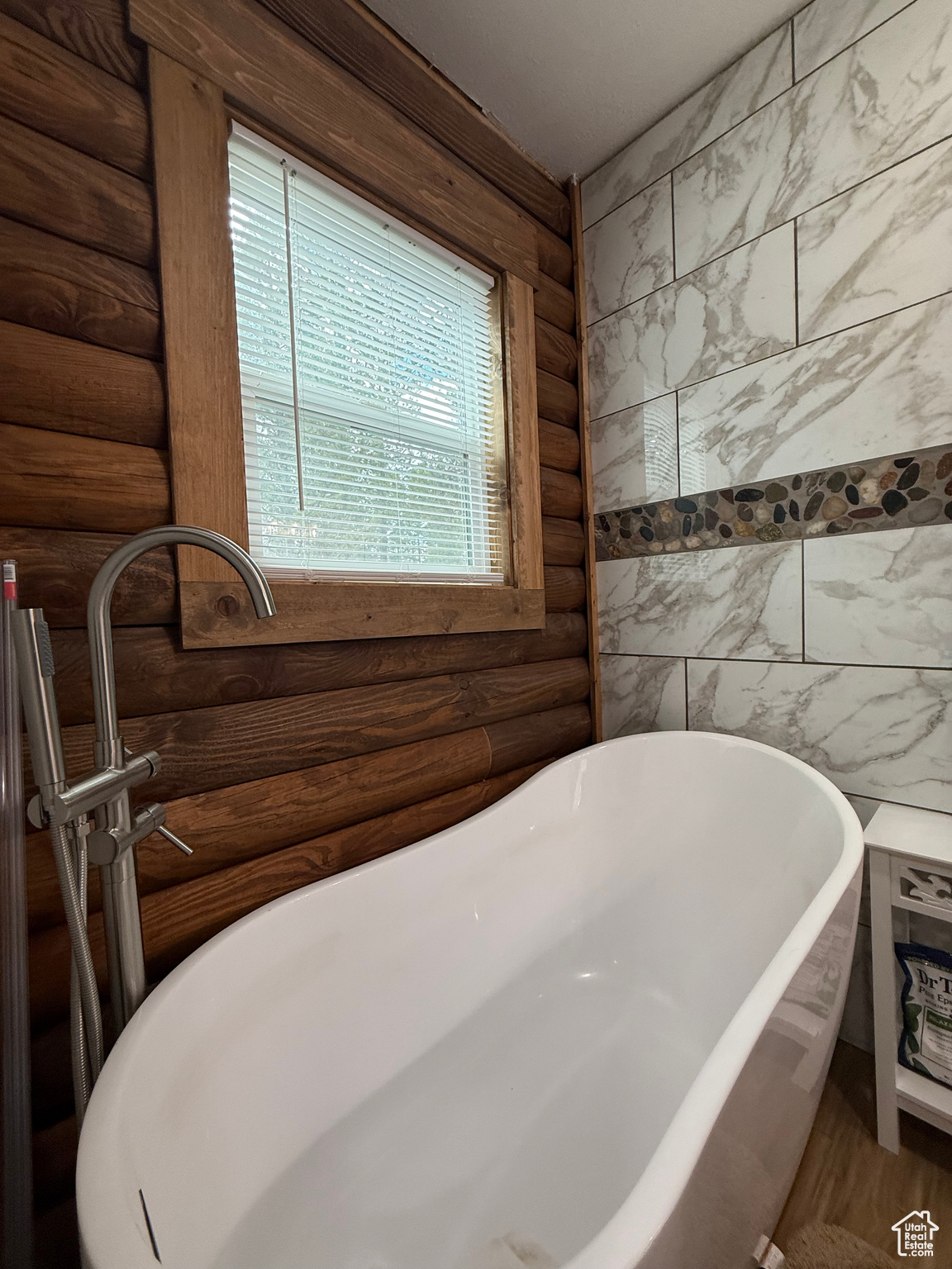 YALE CREEK CABIN SITES - Residential