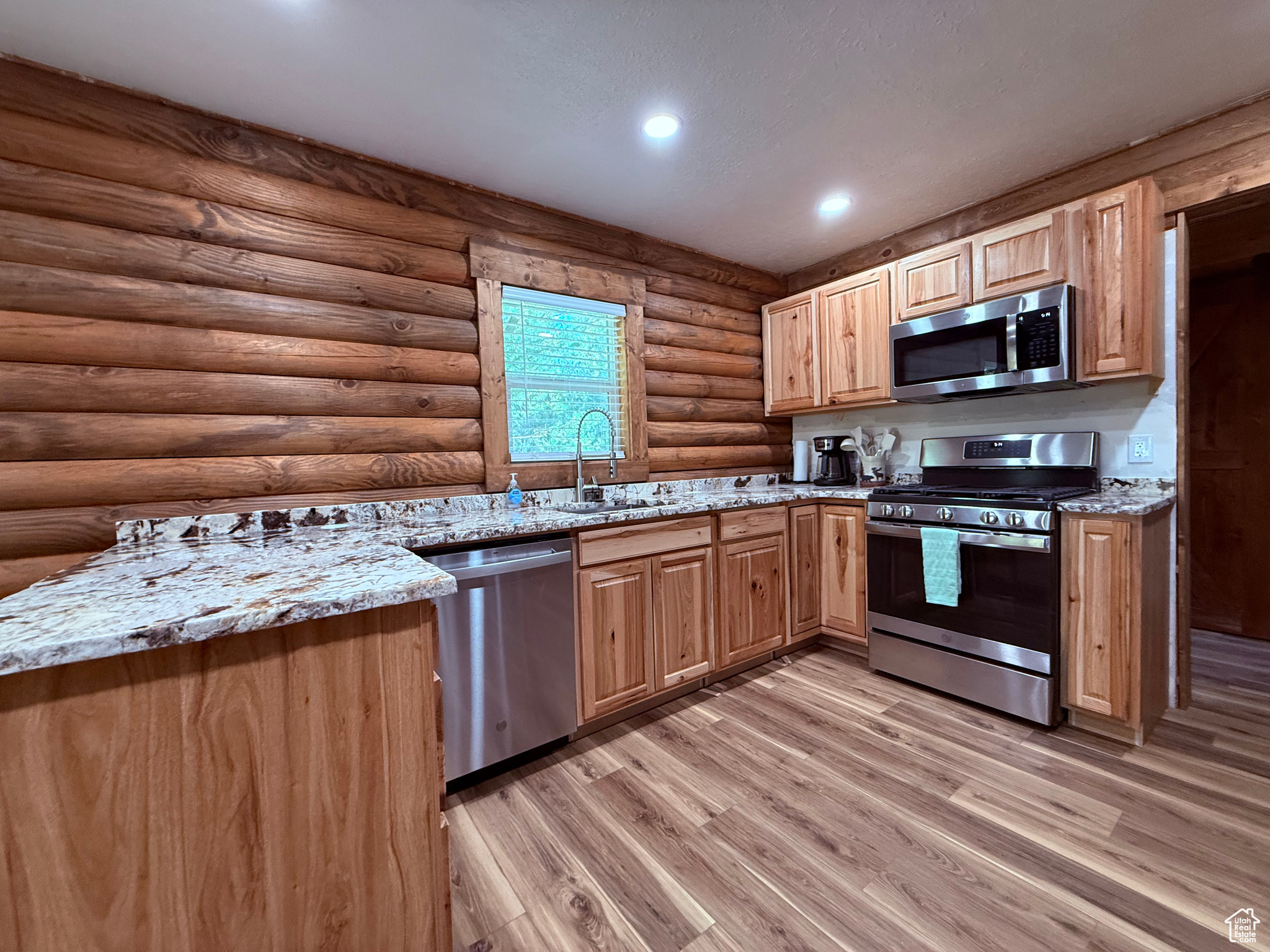 YALE CREEK CABIN SITES - Residential