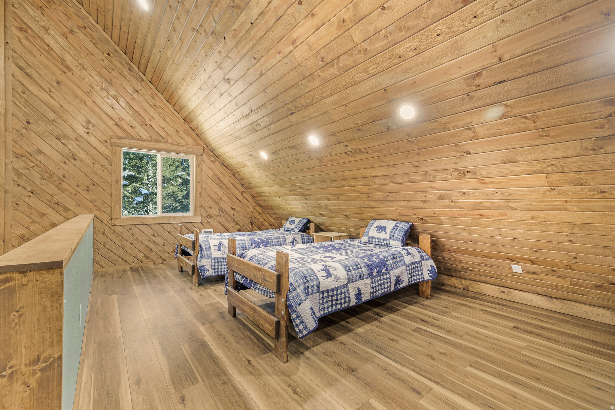 YALE CREEK CABIN SITES - Residential