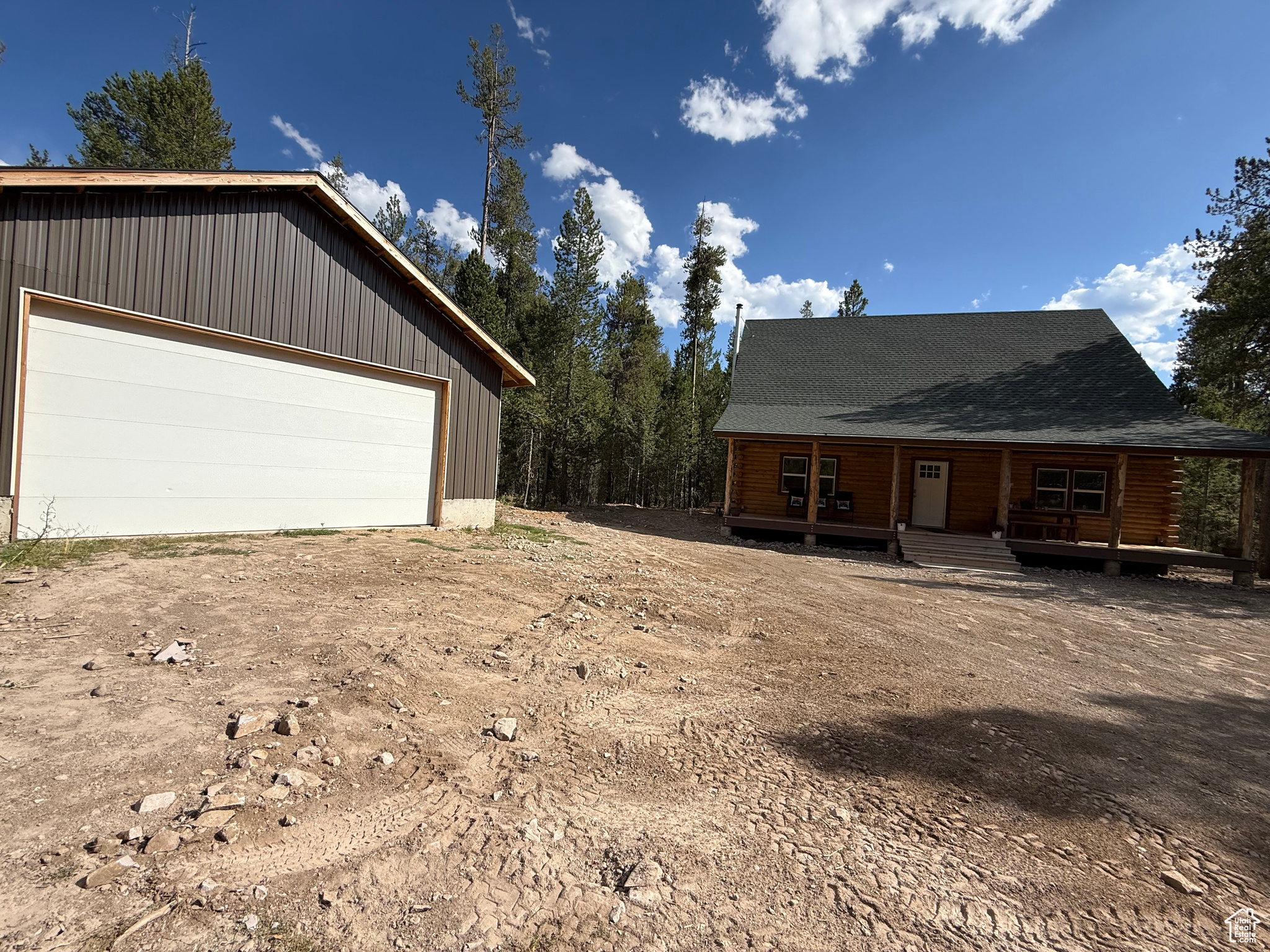 YALE CREEK CABIN SITES - Residential