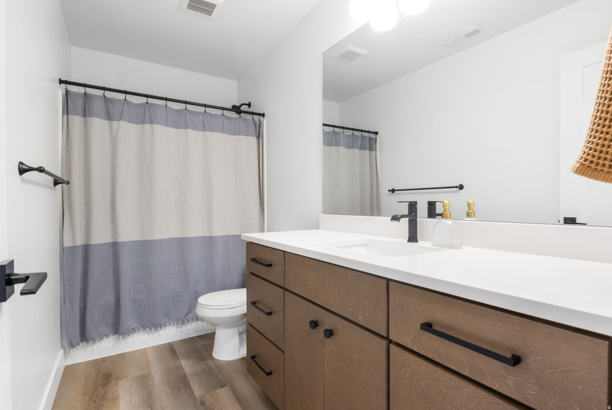 ENGLAND RIDGE SUBDIVISION - Residential