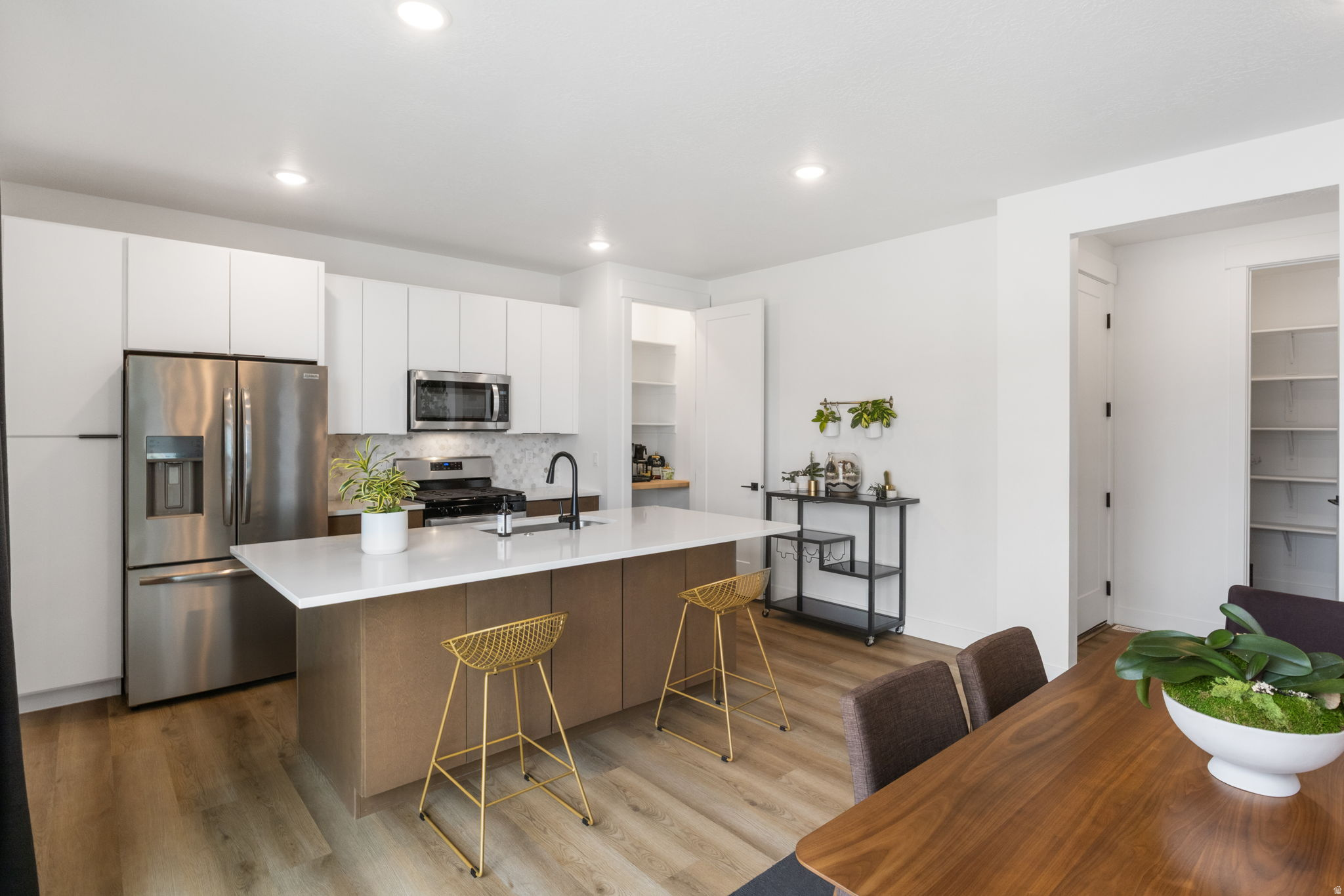 ENGLAND RIDGE SUBDIVISION - Residential