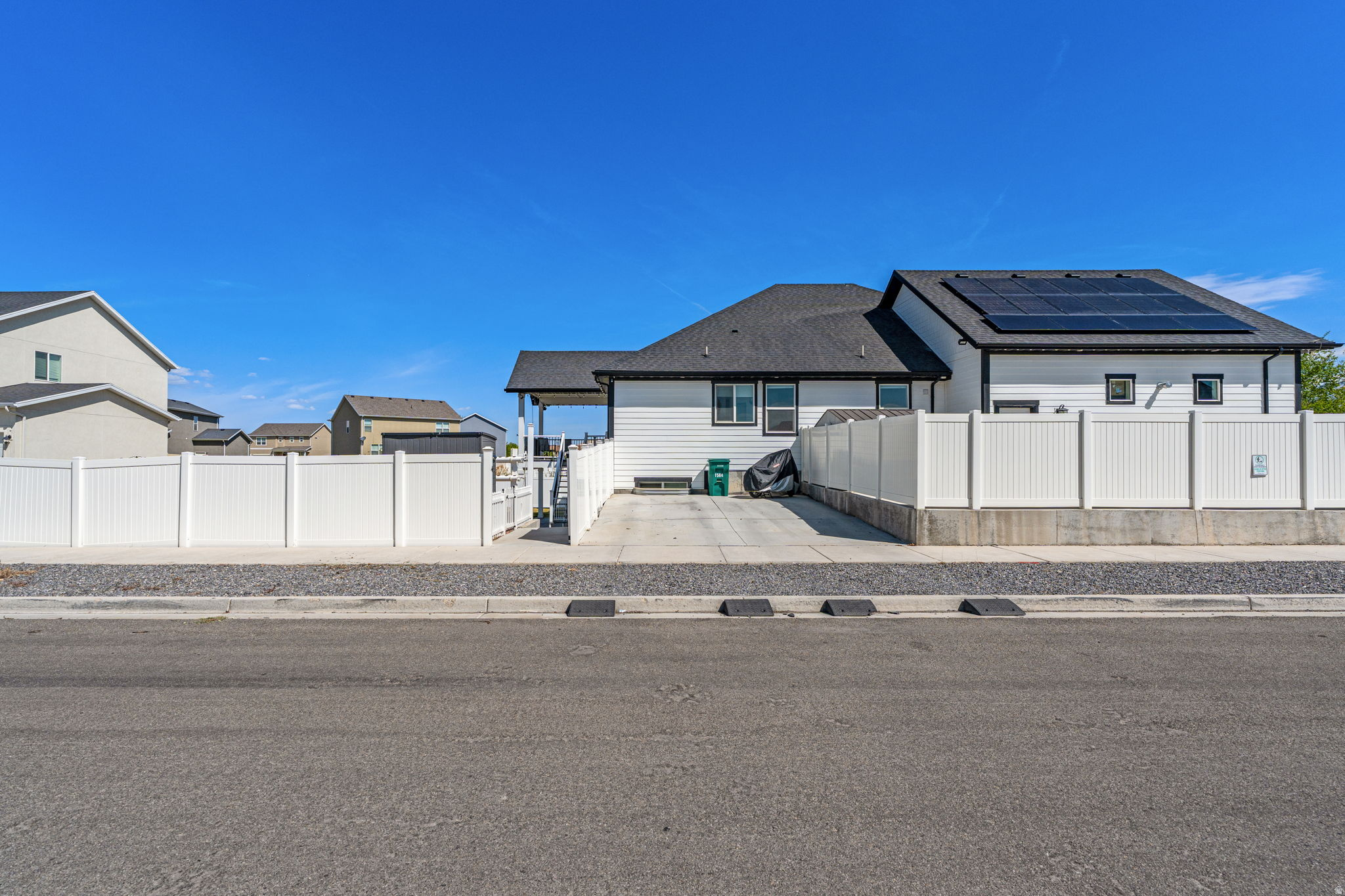 SNOWS SPRINGS - Residential