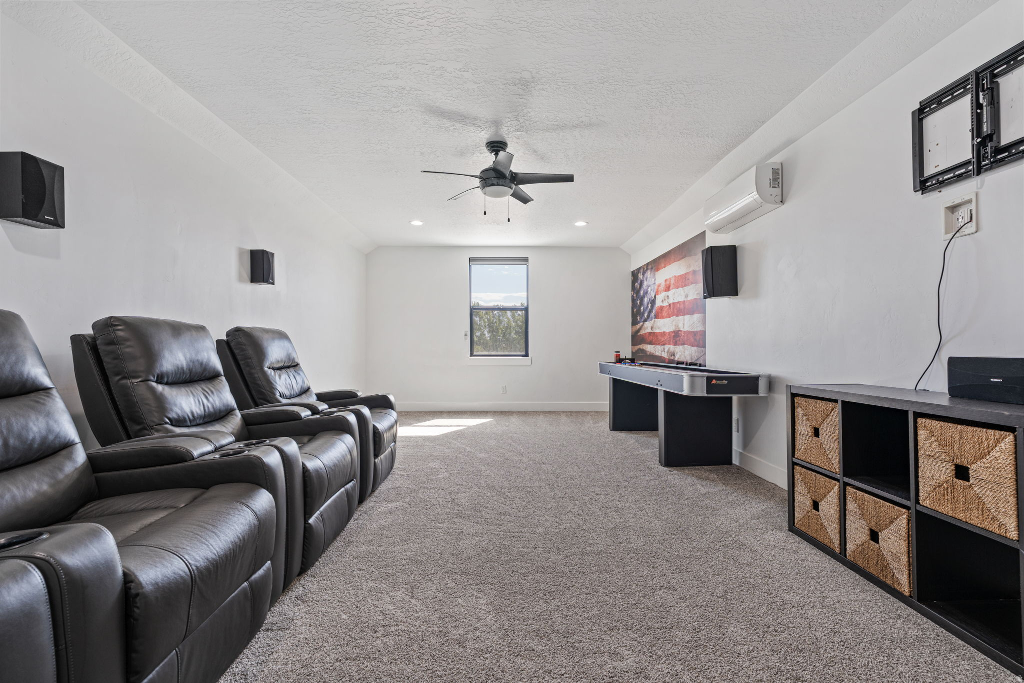 SNOWS SPRINGS - Residential