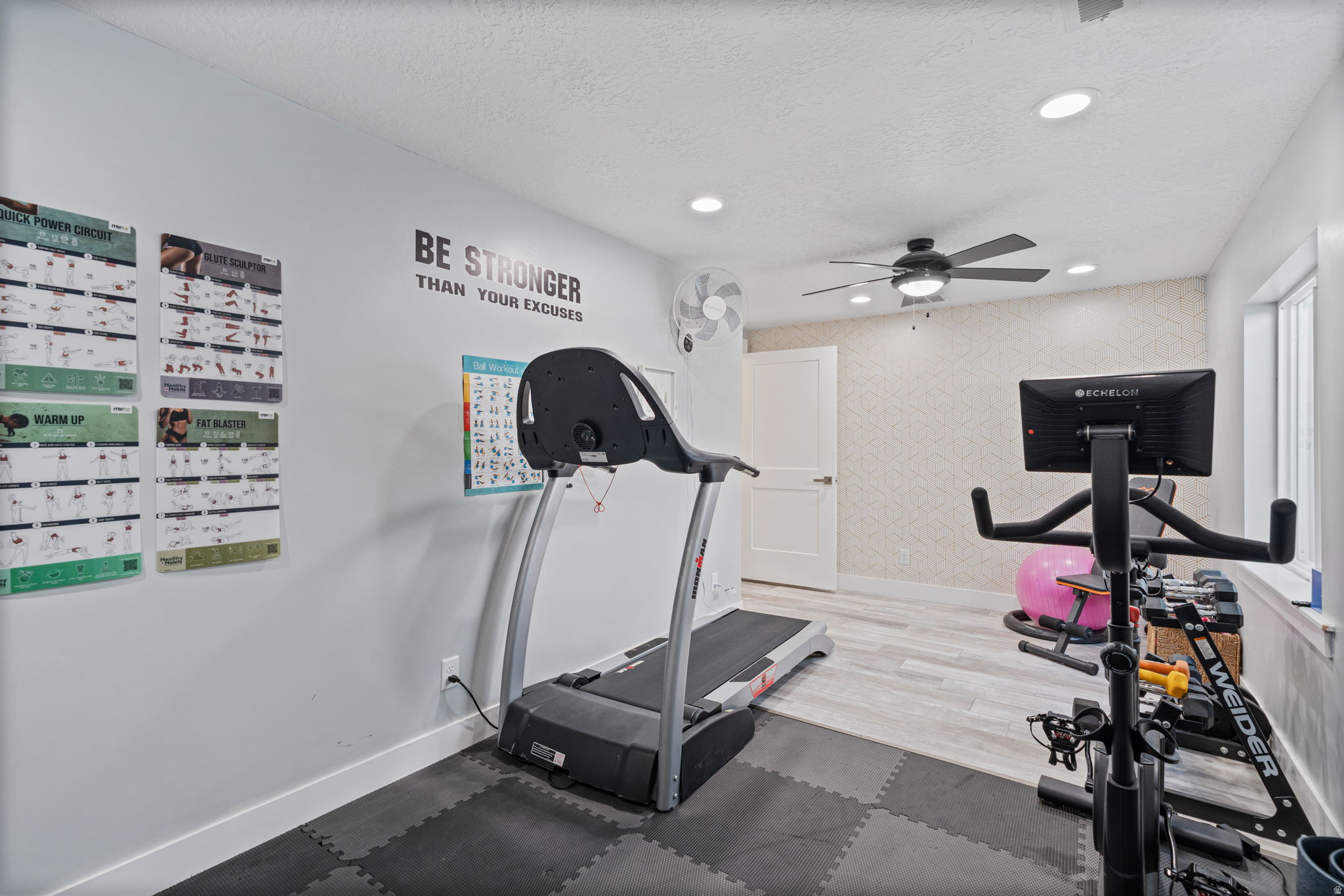 SNOWS SPRINGS - Residential