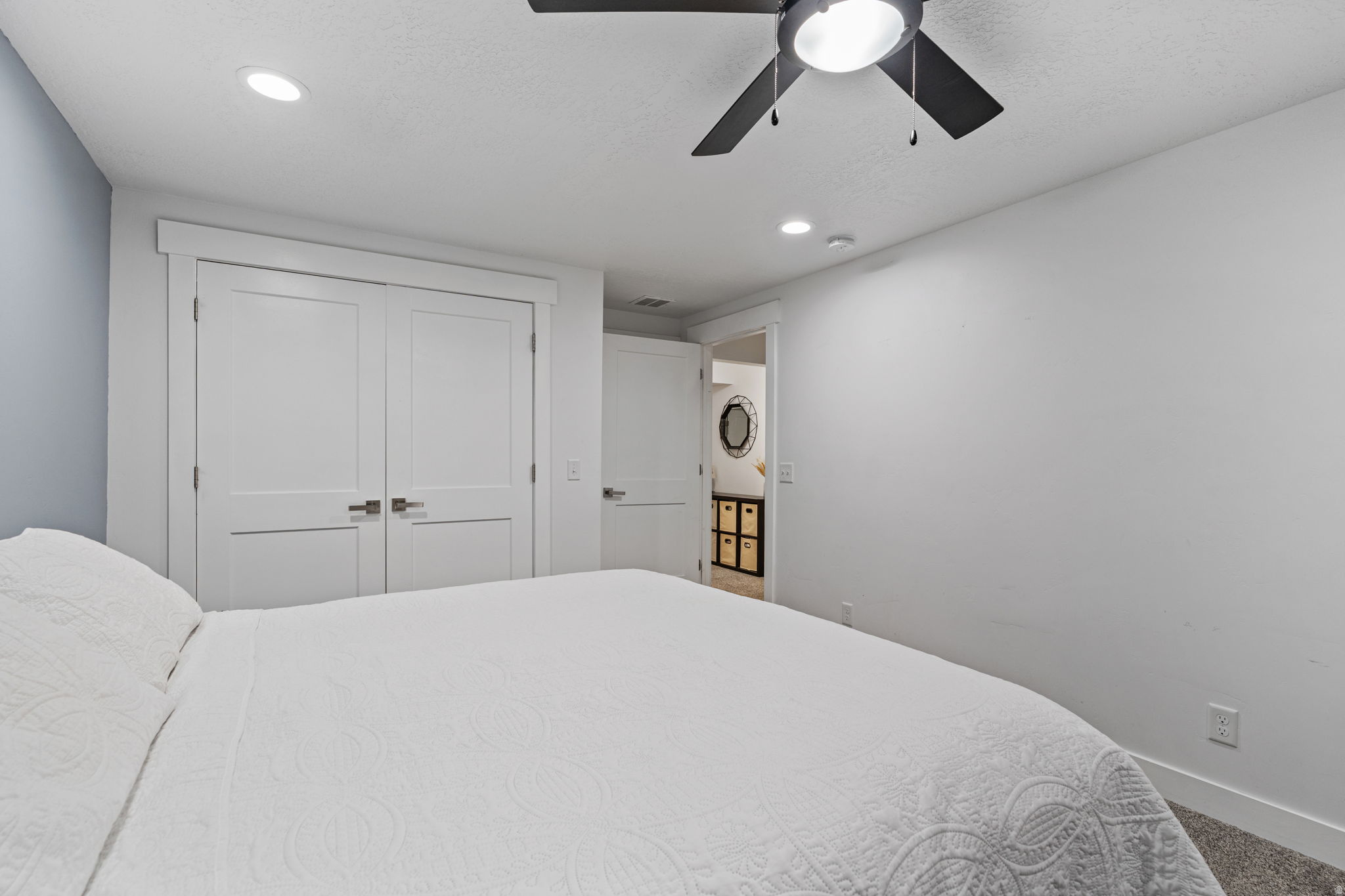 SNOWS SPRINGS - Residential