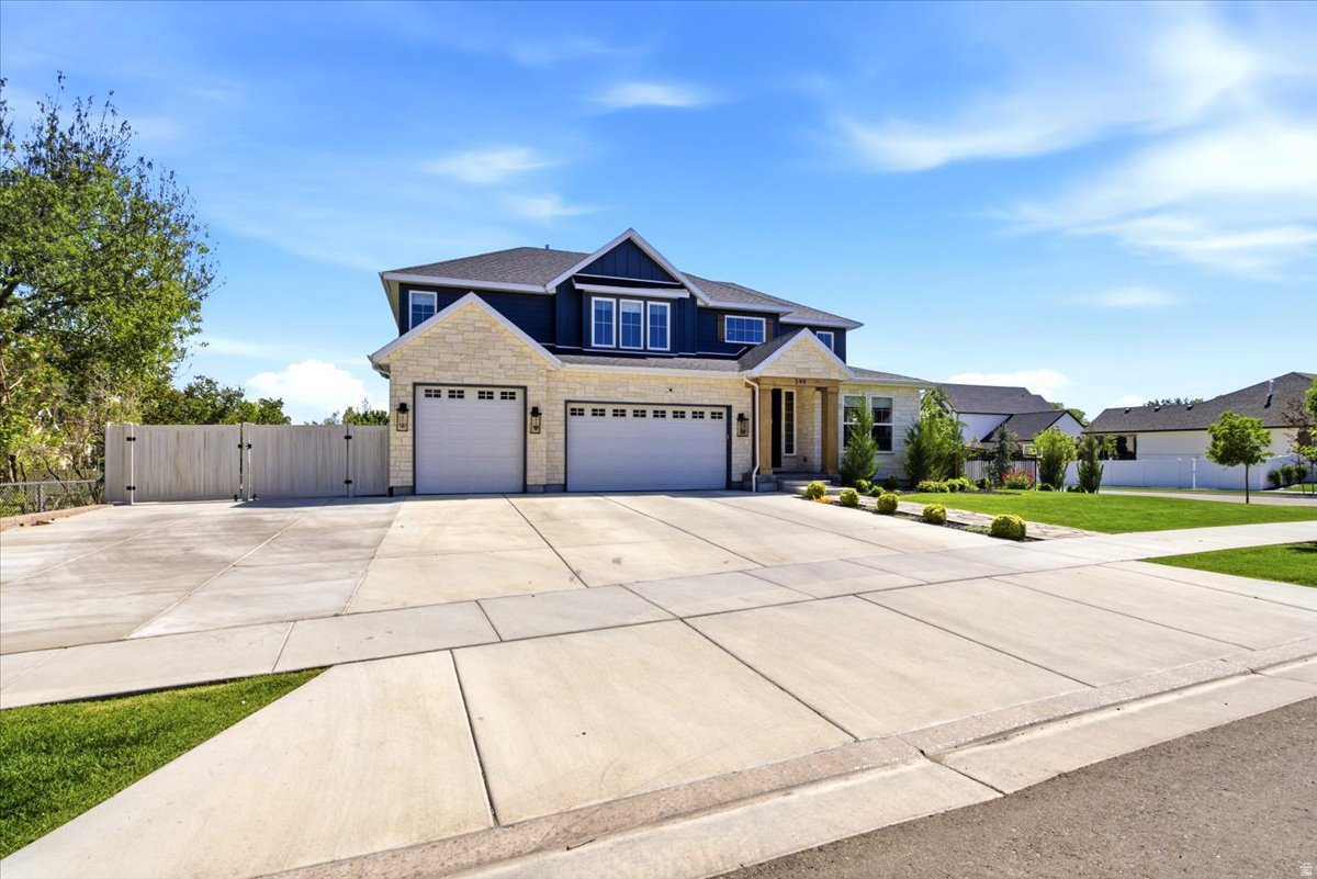 GREENWOOD CREEK - Residential