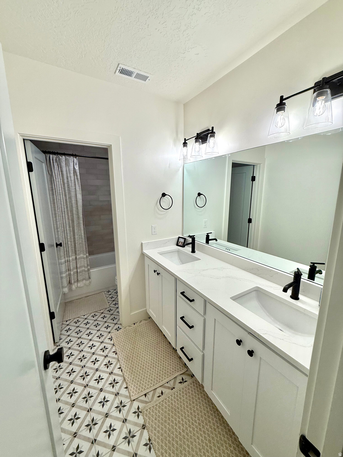 GREENWOOD CREEK - Residential