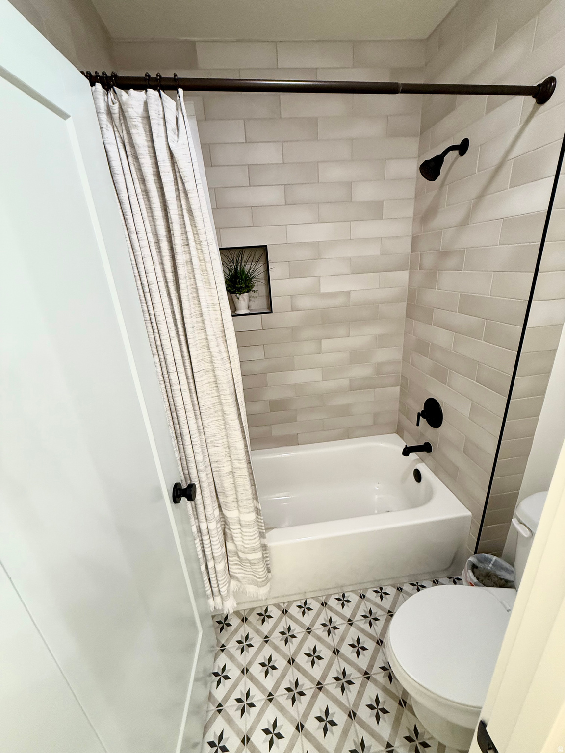 GREENWOOD CREEK - Residential