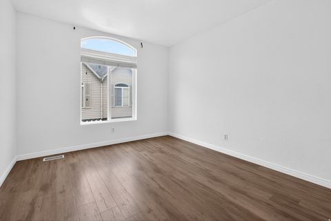 Tiny photo for 2403 S BLACK CT, West Valley City, UT 84119 (MLS # 2123331)