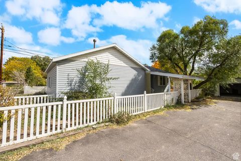 Tiny photo for 167 W 200 N, Mt Pleasant, UT 84647 (MLS # 2116748)