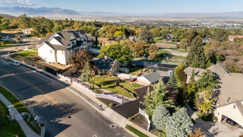 Tiny photo for 914 E LAKEVIEW Dr, Bountiful, UT 84010 (MLS # 2116867)