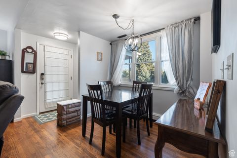 Tiny photo for 914 E LAKEVIEW Dr, Bountiful, UT 84010 (MLS # 2116867)